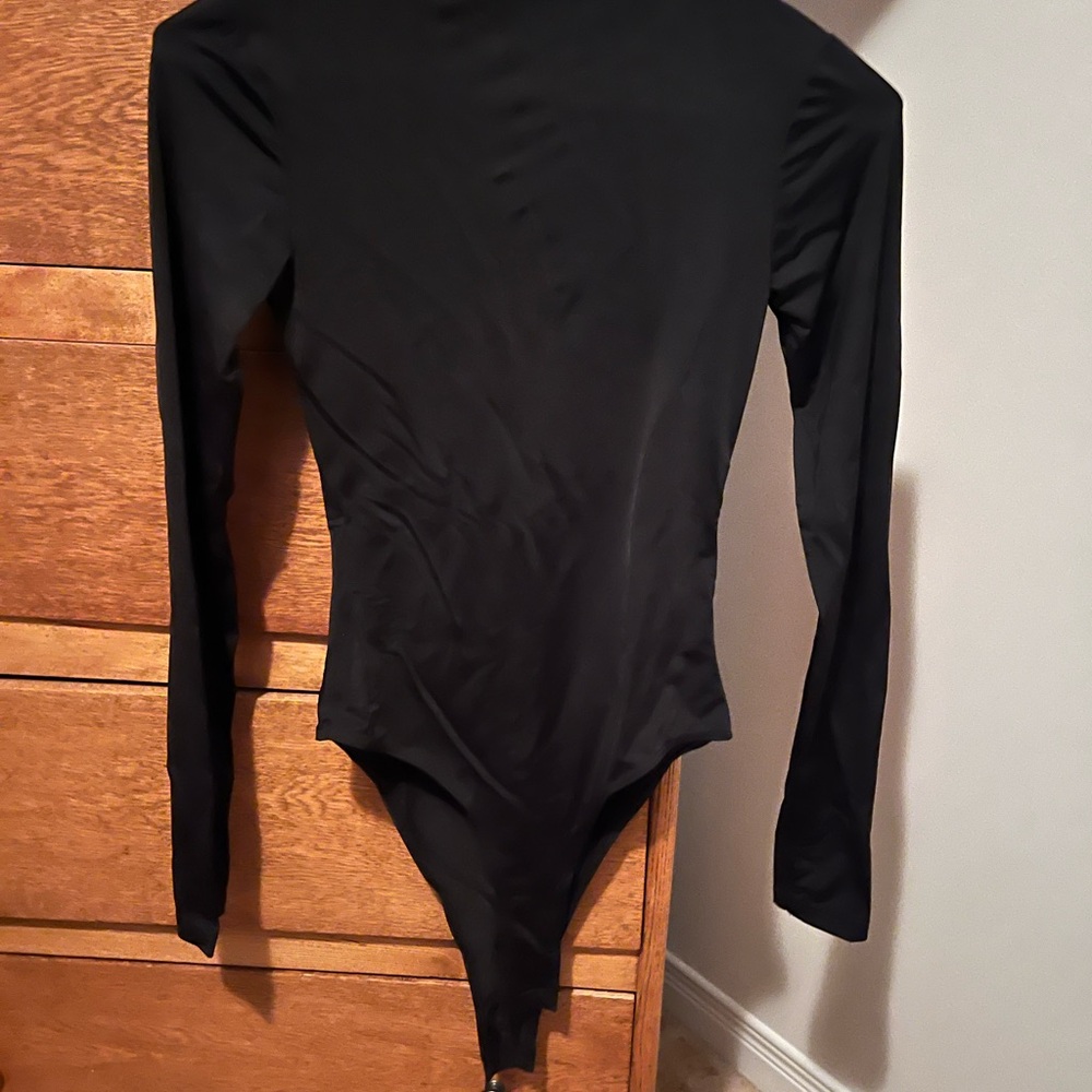 Zara Black Long Sleeve Bodysuit